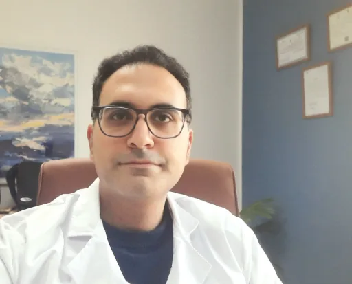 Photo du Dr. Hentati Karim
