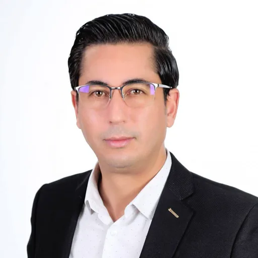 Photo du Dr. Aymen KHALSI